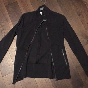 LULULEMON ZIP UP JACKET